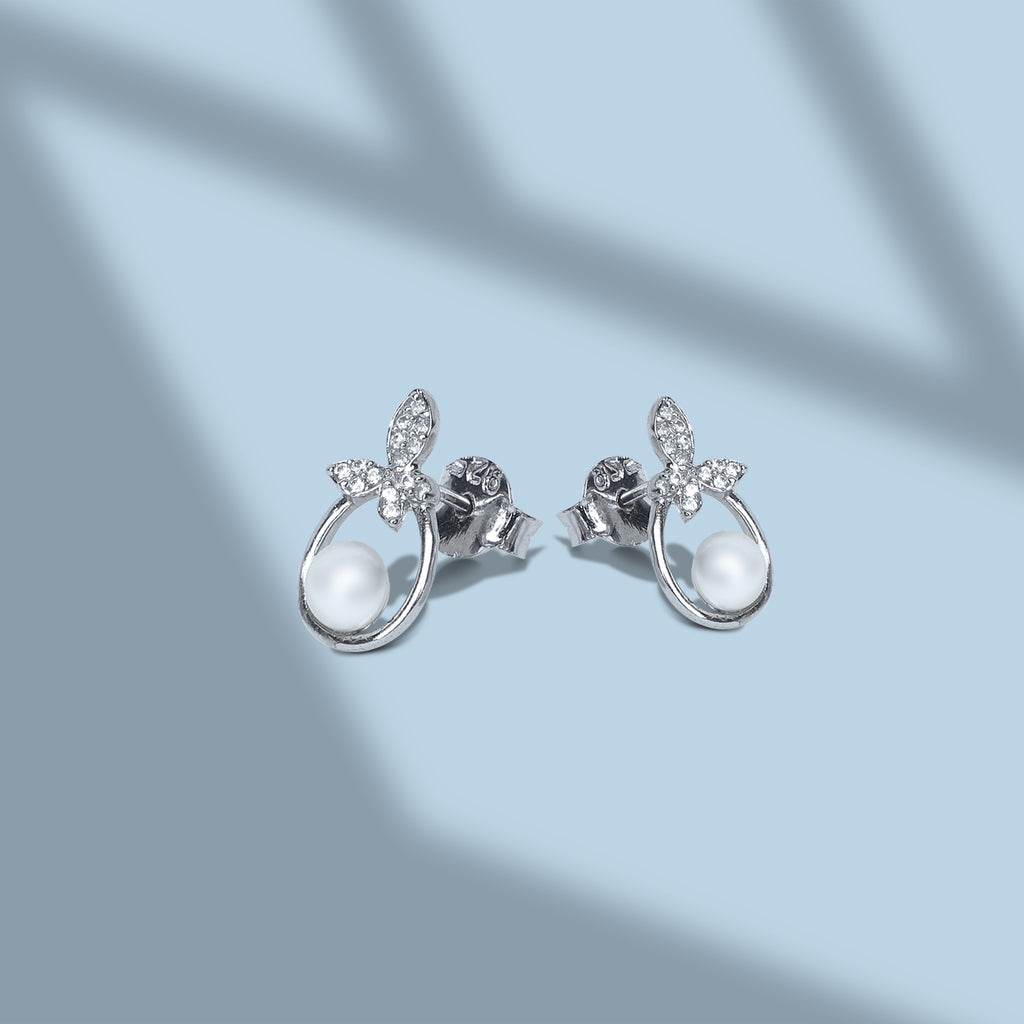Sparkling Butterfly Dreams: OLLUU Silver Engraved Earrings | Sterling Silver, Cubic Zirconia, Freshwater Pearl