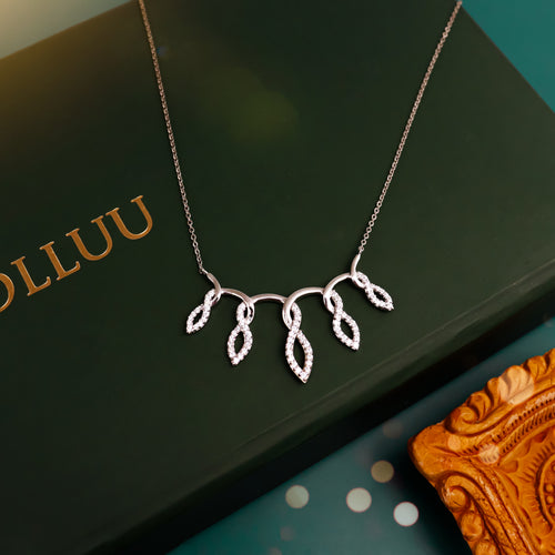 OLLUU Twisted Infinity Silver Diamond Necklace