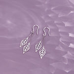 Load image into Gallery viewer, OLLUU Silver Leafy Allure Drop Earrings
