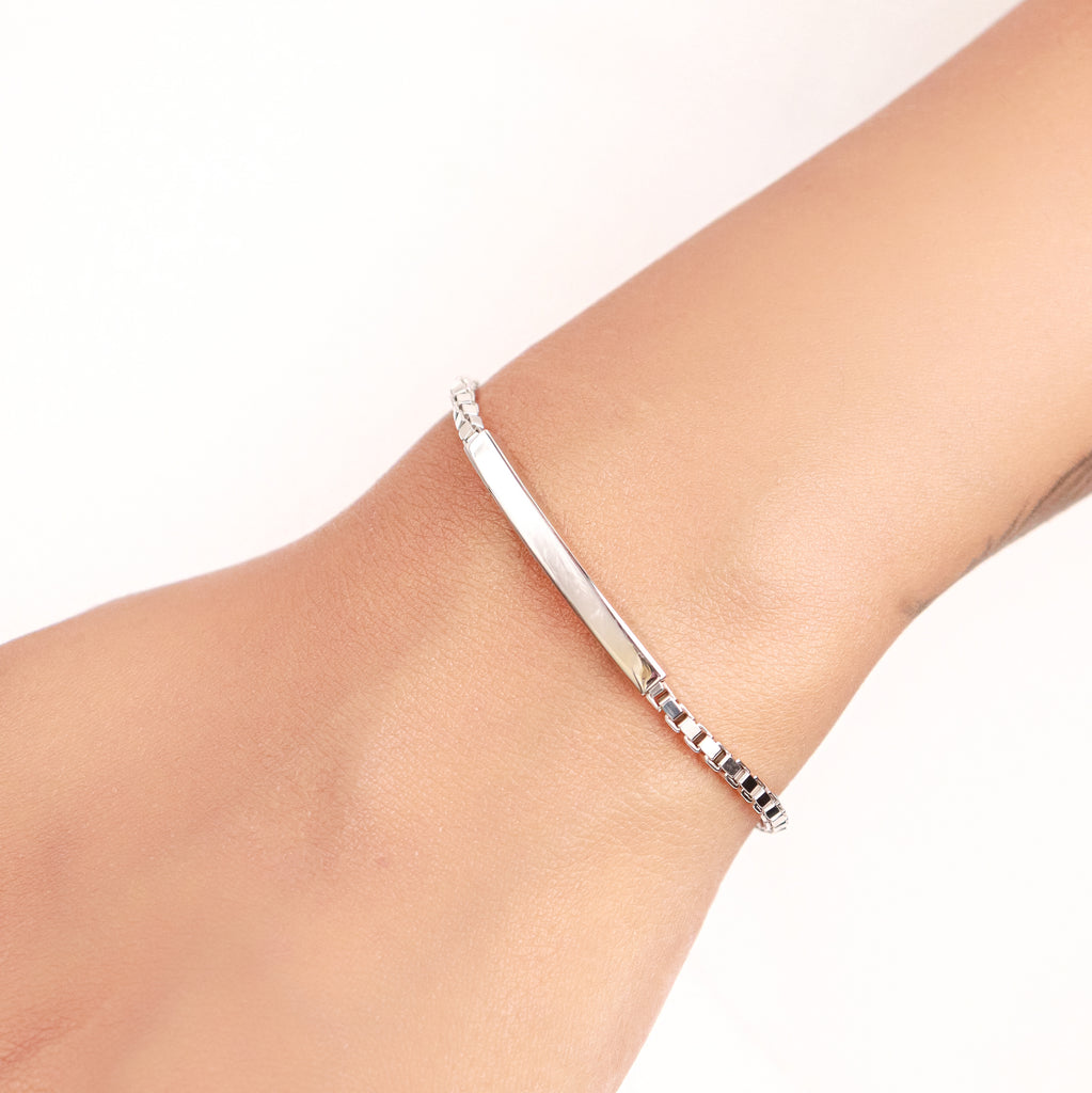 Silver Stick Bracelet, Sterling Silver Jewelry, Dainty Diamond Bracelet, Cubic Zirconia Accessories, OLLUU Bracelets, Rhodium-Coated Jewelry, Non-Allergenic Bracelet, 925 Stamped Jewelry, Authentic Silver Bracelet, High-Quality Craftsmanship, Girls' Bracelets, Women's Fashion Accessories, Elegant Silver Jewelry, Rhodium-Plated Bracelet, Statement Bracelet, Chic Silver Accessories, Premium Jewelry Collection, Gift Ideas for Her, Sparkling Bracelets, Delicate Silver Jewelry,