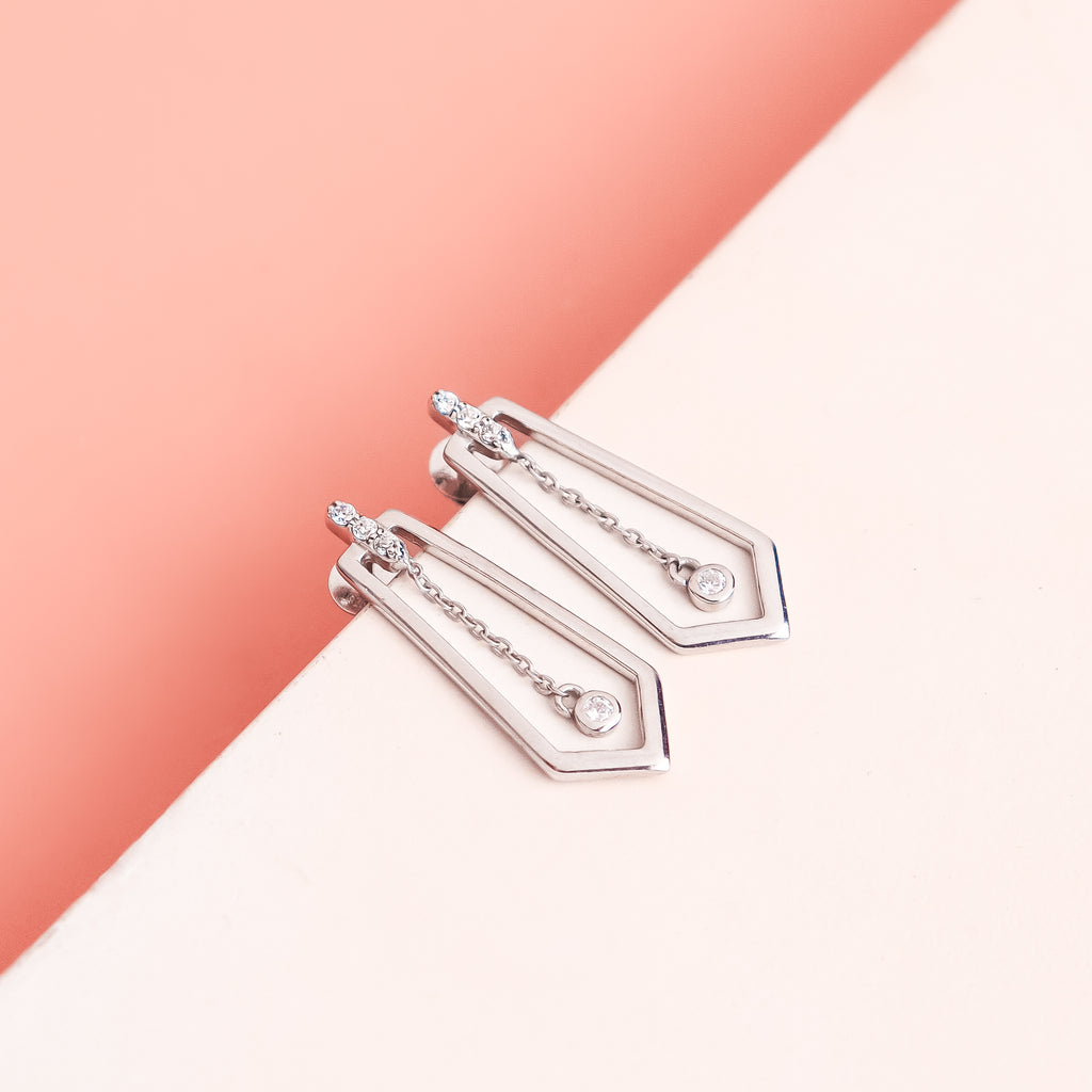 OLLUU Rhombus Drop Earrings Wedding Prom Earrings Diamond Arrow Earrings