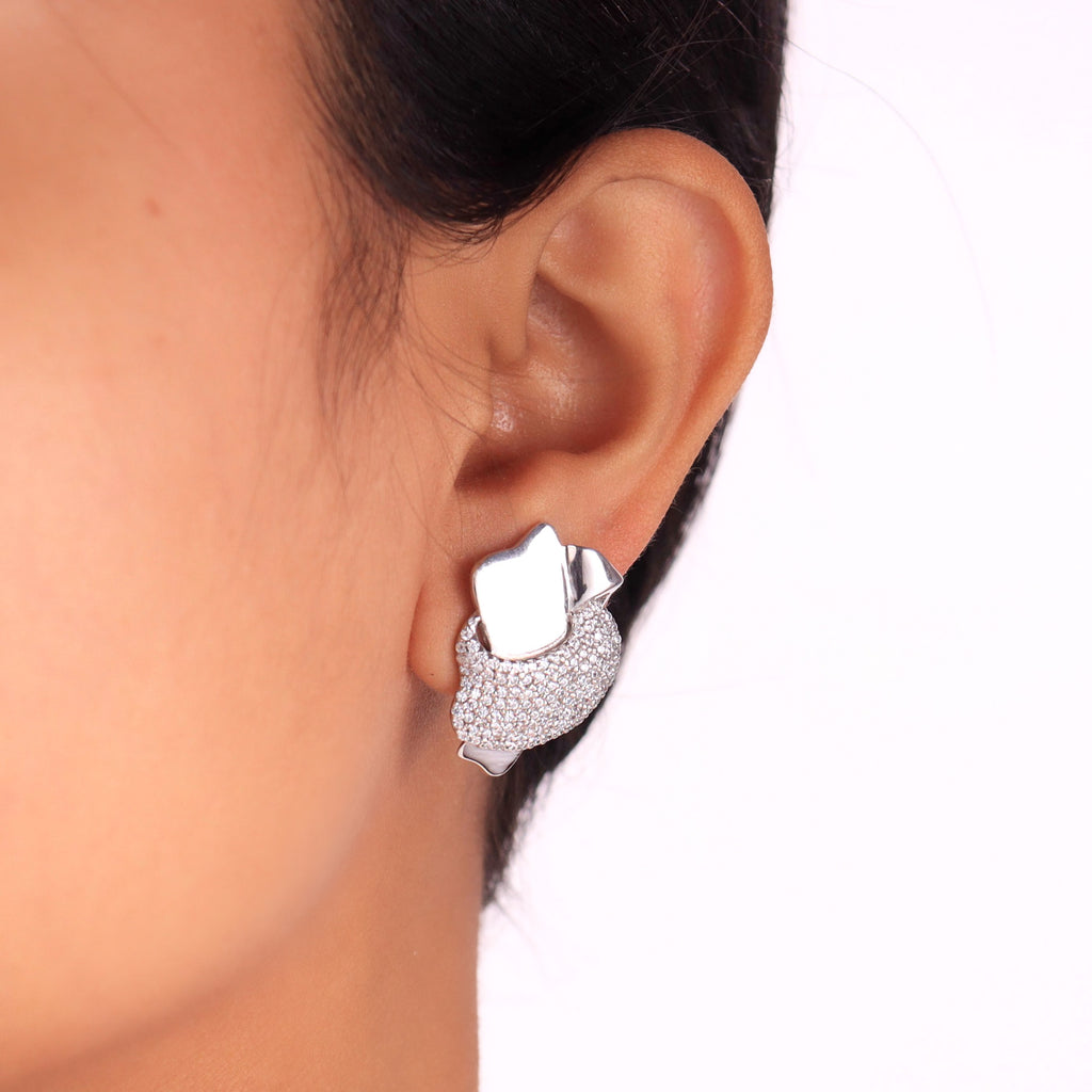 OLLUU Silver Diamond Unique Diamond Earrings For Trendy Look