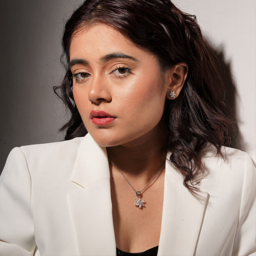 Silver Star Necklace, Celestial Jewelry, Adjustable Rope Chain, Cubic Zirconia Pendant, Sterling Silver Necklace, Rhodium Coated Jewelry, OLLUU Necklace, Sparkling Star Pendant, Non-Allergenic Necklace, 925 Stamped Jewelry, Authentic Silver Pendant, High-Quality Cubic Zirconia, Elegant Necklace Design, Women's Fashion Jewelry, Premium Necklace Collection, Stylish Pendant Necklace, Unique Star Design, Trendy Jewelry Piece, Gift Ideas for Her, Statement Necklace,