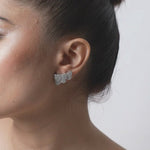Load and play video in Gallery viewer, OLLUU Silver Pretty Petals Earrings