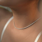 Load and play video in Gallery viewer, OLLUU Silver Multi Diamonds Minimal Necklace

