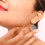 Load image into Gallery viewer, Buy Circle Shape Drop Earrings